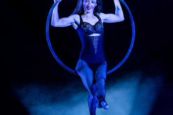 Happys-Circus-Aerial-Hoop-2-768x960